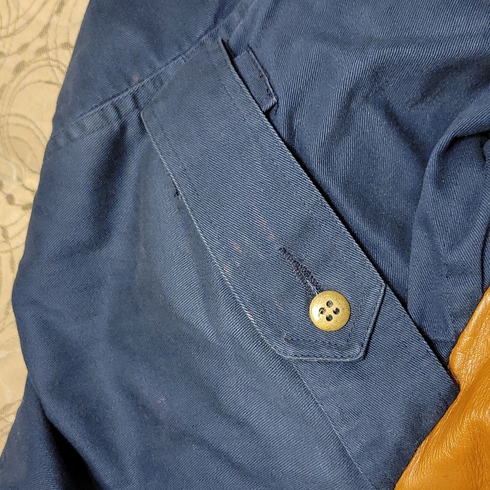 Jacket - Picture 6 of 9